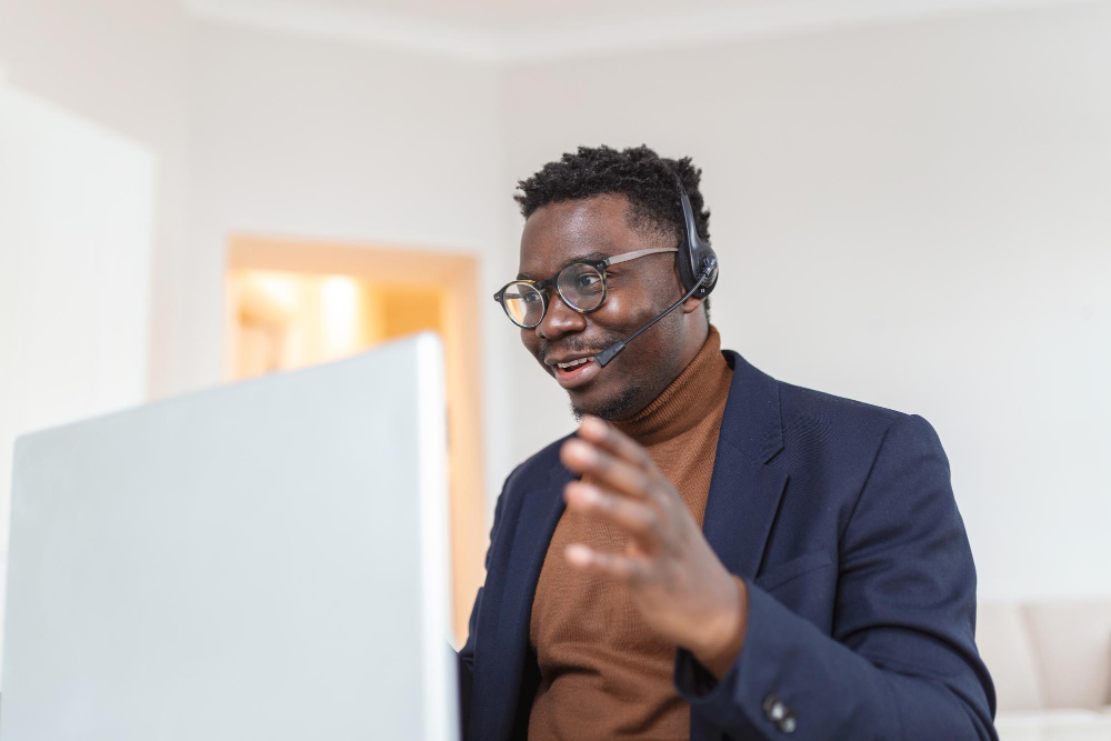 The Role of Offshore Call Centers in Telecom & Fintech